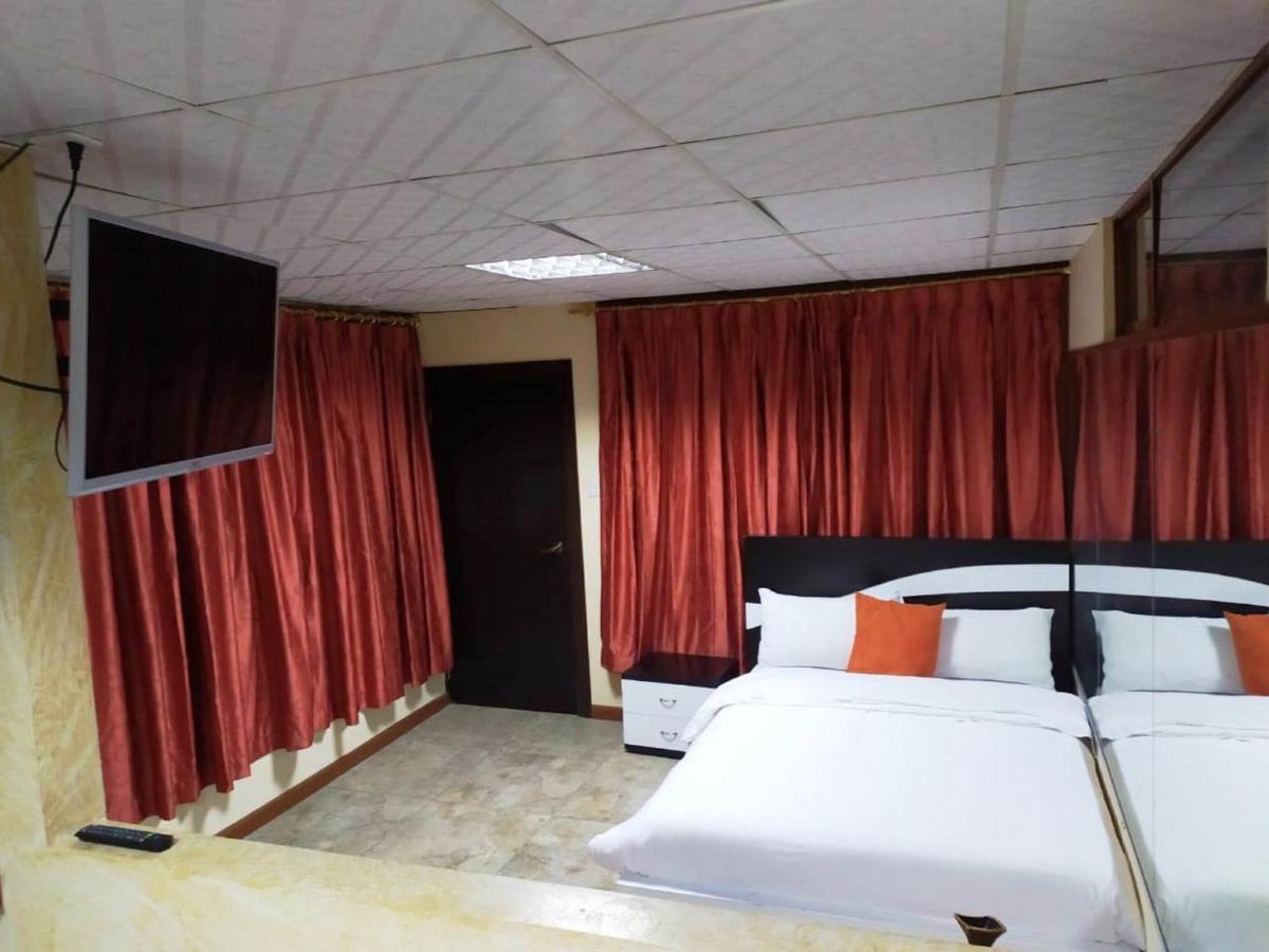 La Kapital Hotel Ambato Dış mekan fotoğraf