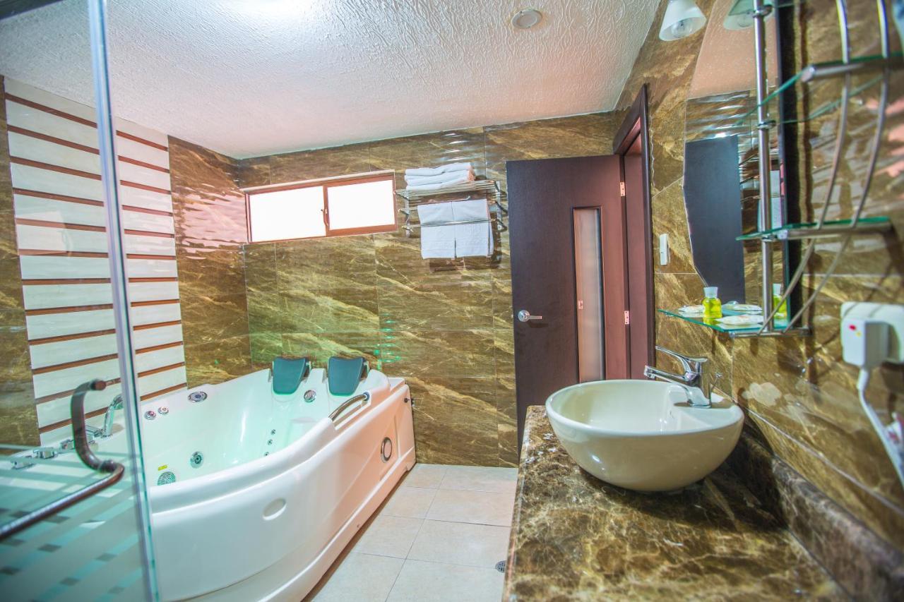 La Kapital Hotel Ambato Dış mekan fotoğraf